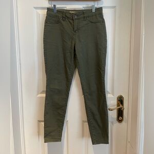 Women’s skinny pant